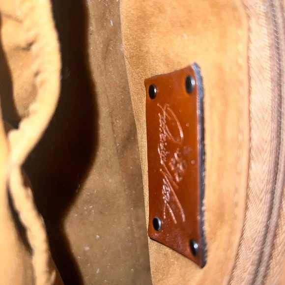 Patricia Nash White Floral Embroidered Handbag - Picture 9 of 12